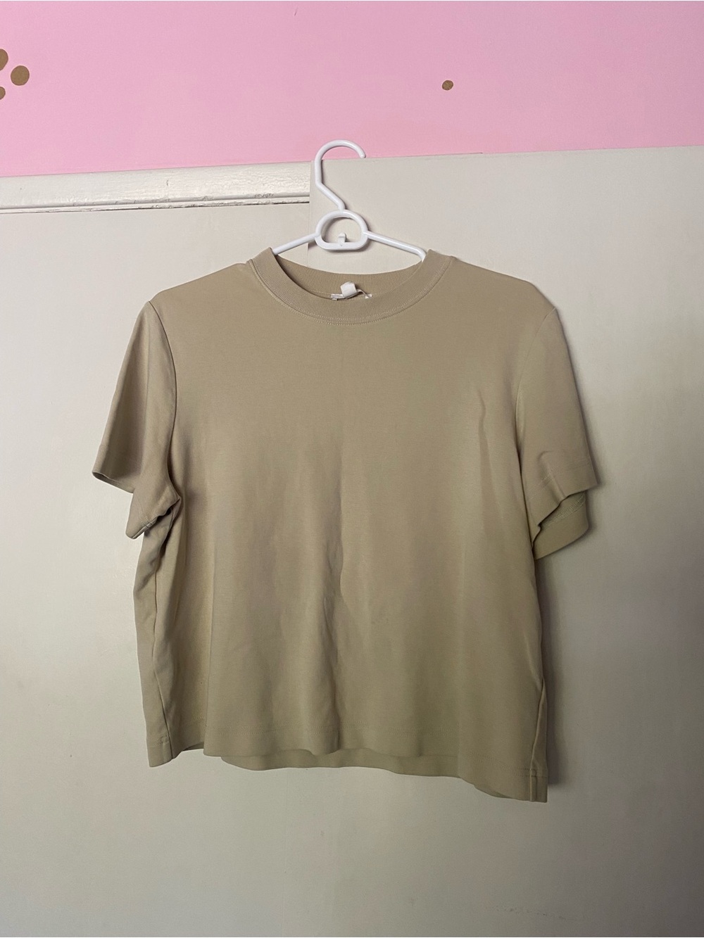COS Short Sleeve Boxy Crewneck Tee in Light Taupe size M